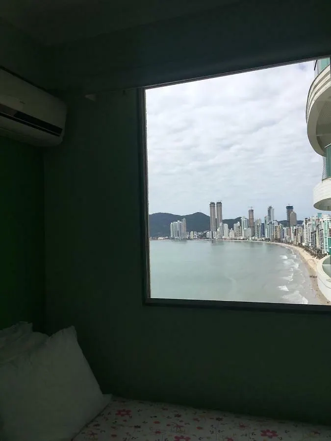 Homestay Atlantica 2554 Hotel Balneario Camboriu Brazil
