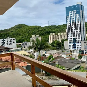 Quarto em Acomodações Particulares Com Banheiro Privativo - Wi-fi Grátis, Balneário Camboriú